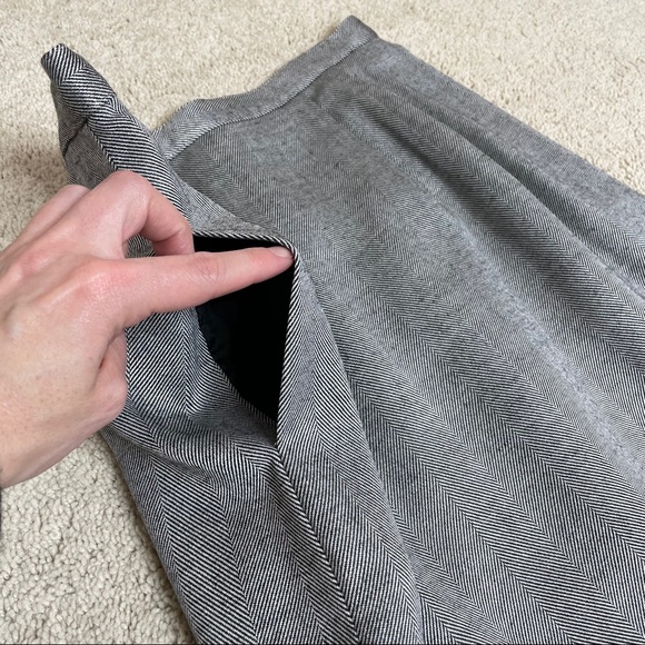 Vintage J. Gallery Gray Herringbone Skirt - Picture 6 of 11